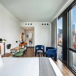 Executive King City View